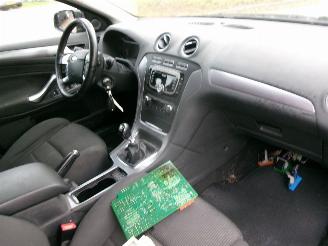 Ford Mondeo 1.6 ECOBOOST TITANIUM picture 10