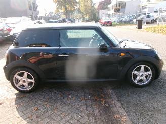 Mini Cooper CHILI 1.6 CLIMA PANO picture 5