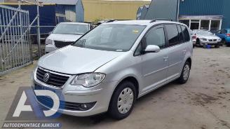 Uttjänta bilar auto Volkswagen Touran Touran (1T1/T2), MPV, 2003 / 2010 1.9 TDI 105 Euro 3 2008