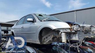 Ford Mondeo Mondeo III, Hatchback, 2000 / 2007 1.8 16V picture 3