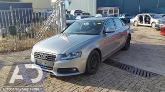 Vrakbiler auto Audi A4 A4 (B8), Sedan, 2007 / 2015 2.0 TDI 16V 2009/0