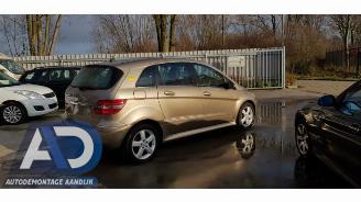 Mercedes B-klasse B (W245), Hatchback, 2005 / 2011 2.0 B-200 16V picture 4