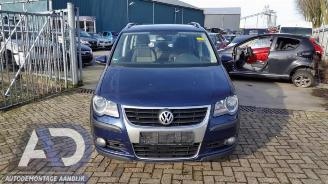 Volkswagen Touran Touran (1T1/T2), MPV, 2003 / 2010 2.0 TDI DPF Cross Touran picture 2