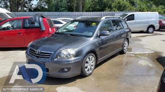 demontáž osobní automobily Toyota Avensis Avensis Wagon (T25/B1E), Combi, 2003 / 2008 2.2 D-4D 16V D-CAT 2006