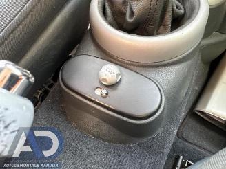 Mini Cooper Mini (R50/53), Hatchback, 2001 / 2007 1.6 16V Cooper picture 14