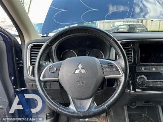 Mitsubishi Outlander Outlander (GF/GG), SUV, 2012 / 2022 2.0 16V 4x2 picture 14