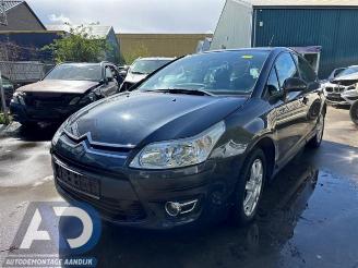 Coche siniestrado Citroën C4 C4 Berline (LC), Hatchback 5-drs, 2004 / 2011 1.6 16V VTi 120 2010