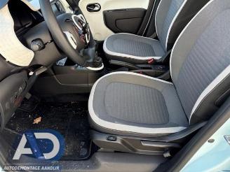 Renault Twingo Twingo III (AH), Hatchback 5-drs, 2014 1.0 SCe 65 12V picture 11
