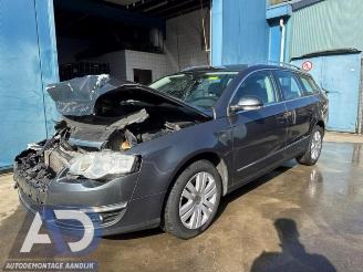 Coche siniestrado Volkswagen Passat Passat Variant (3C5), Combi, 2005 / 2010 2.0 TDI 16V 140 4Motion 2009/2