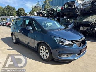 Opel Zafira Zafira Tourer (P12), MPV, 2011 / 2019 2.0 CDTI 16V 170 Ecotec picture 3