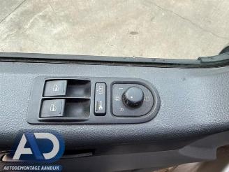 Volkswagen Transporter Multivan T5 (7E/7HC/7HF/7HM), MPV, 2003 / 2015 2.5 TDi picture 13