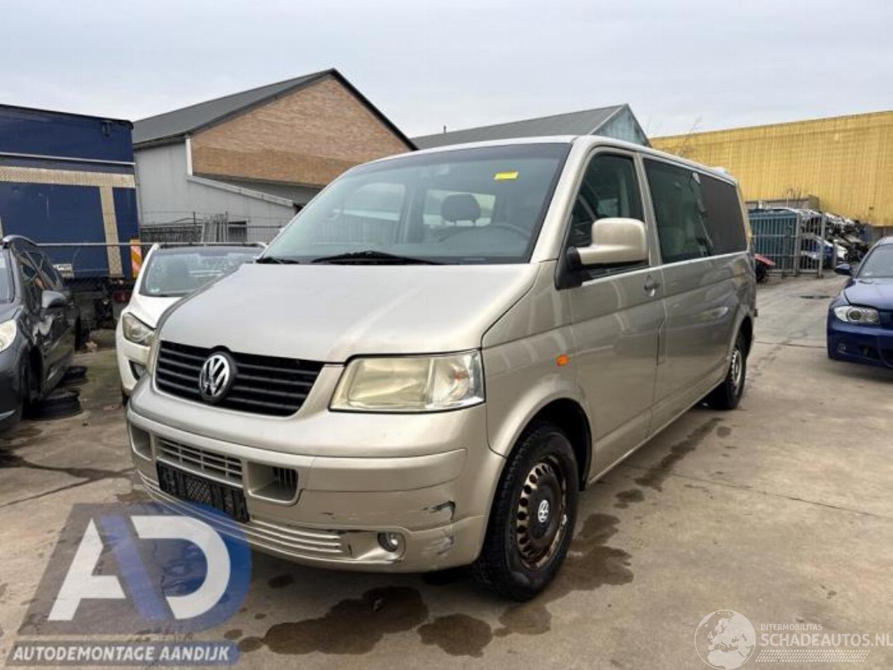 Volkswagen Transporter Multivan T5 (7E/7HC/7HF/7HM), MPV, 2003 / 2015 2.5 TDi