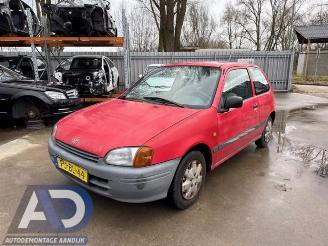 Vrakbiler auto Toyota Starlet Starlet (EP9), Hatchback, 1996 / 1999 1.3,XLi,GLi 16V 1996/8