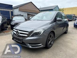 Autoverwertung Mercedes B-klasse B (W246/W242), Hatchback, 2011 / 2018 1.6 B-180 BlueEFFICIENCY Turbo 16V 2012