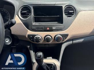 Hyundai I-10 i10 (B5), Hatchback, 2013 / 2019 1.0 12V picture 13