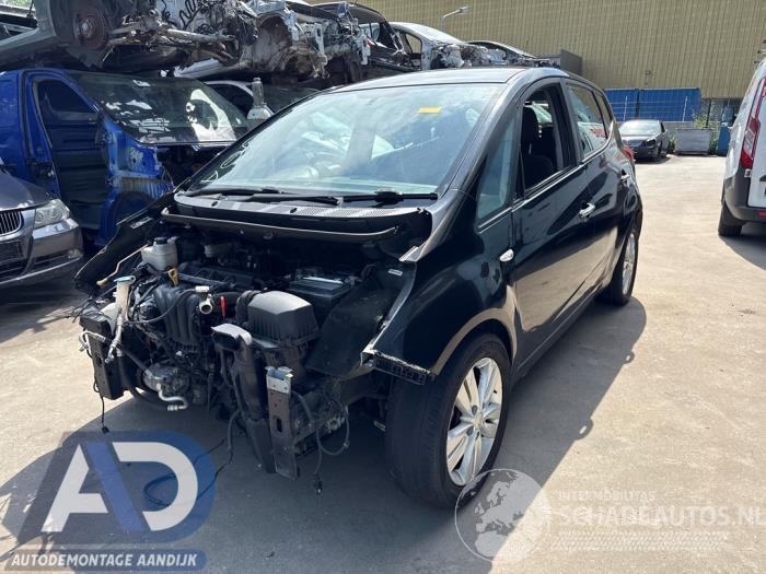 Hyundai Ix20 iX20 (JC), SUV, 2010 / 2019 1.6i 16V
