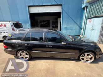 Mercedes E-klasse E Combi (S211), Combi, 2003 / 2009 3.5 E-350 V6 24V picture 4