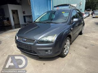 Vrakbiler auto Ford Focus Focus 2, Hatchback, 2004 / 2012 1.6 16V 2005/9