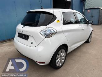 Voiture accidenté Renault Zoé Zoe (AG), Hatchback 5-drs, 2012 46kW 2015/9