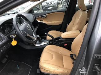 Volvo V-40 1.5      AUTOMATIQUE picture 4