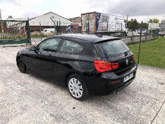 uszkodzony samochody osobowe BMW 1-serie AUTOMATIQUE 2017/2