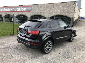 uszkodzony samochody osobowe Audi Q3 S - TRONIC 2018/8
