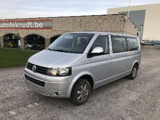 Damaged car Volkswagen Caravelle 9 PLACES 2.0 TDI 2012/2