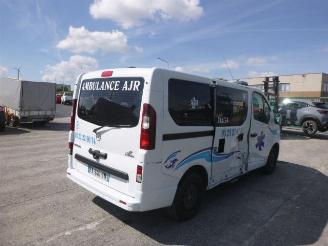 Opel Vivaro 1.6 DCI  AMBULANCE picture 3