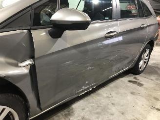 Opel Astra EDITION 1.6 CDTI picture 11