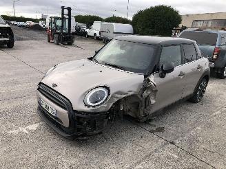 Mini Cooper 1.5 TURBO AUTOMATIQU picture 2
