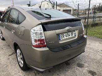 Toyota Prius HYBRIDE picture 21