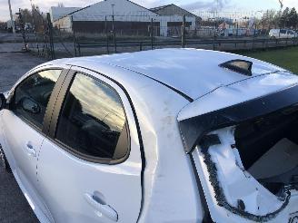 Toyota Yaris 1.5 HYBRIDE picture 12