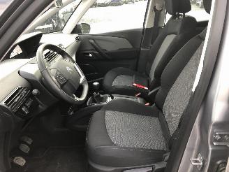 Citroën C4-picasso 1.2 picture 6