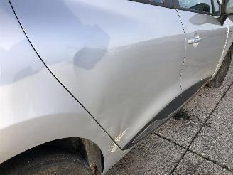 Renault Clio 1.5 DCI picture 16