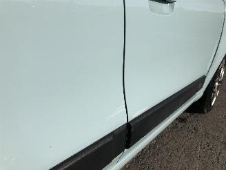 Renault Twingo 1.0 picture 14