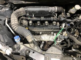 Suzuki Swift GL+  1.2 picture 18