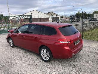 Peugeot 308  picture 2