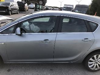 Opel Astra 1.4 A14XER picture 15