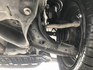 Peugeot 108  picture 17