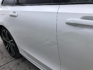 Volvo V-90 2.0 HYBRIDE T8 picture 13