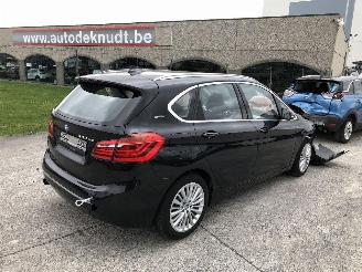 Vaurioauto  passenger cars BMW 2-serie ACTIVE TOURER 2016/4