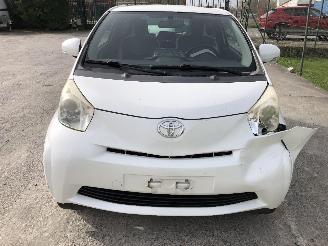 Toyota iQ 1.0 picture 16