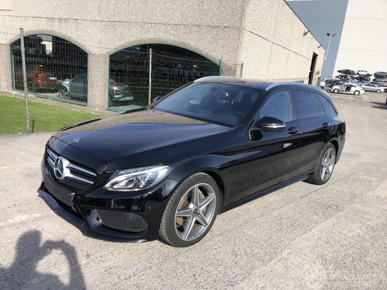 Mercedes C-klasse CDI  PACK AMG