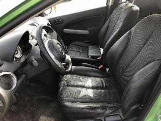 Mazda 2 1.4 CDTI picture 6