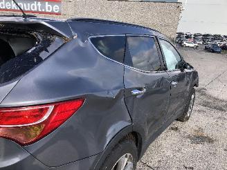 Hyundai Santa Fe 2.0 CRDI  4WD picture 5