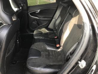 Volvo V-40 2.0 D   R-DESIGN picture 22
