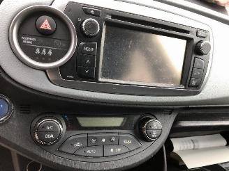 Toyota Yaris 1.5 HYBRIDE picture 13