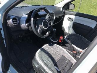 Renault Twingo 1.0  LOOK SPORT picture 5