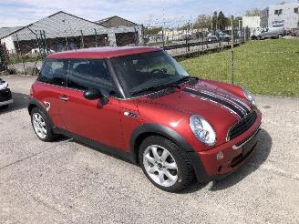 Voiture accidenté Mini Mini 1.6 I  SEVEN 2005/12