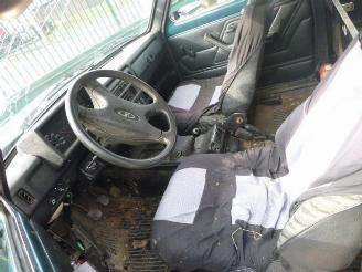 Lada Niva 1.7 i  4x4 picture 6